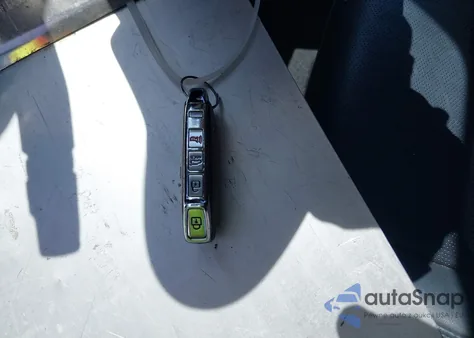 2022 Kia Sorento Hybrid Ex z USA, uszkodzony, nr VIN KNDRHDLG3N5117016